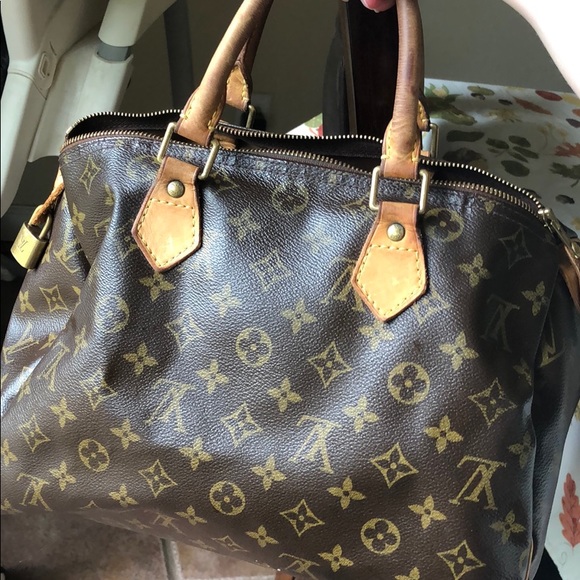 Louis Vuitton Handbags - Louis Vuitton Speedy 30